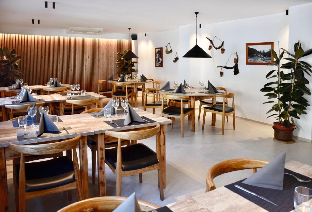 Hotel L'Auet Erillavall Ngoại thất bức ảnh