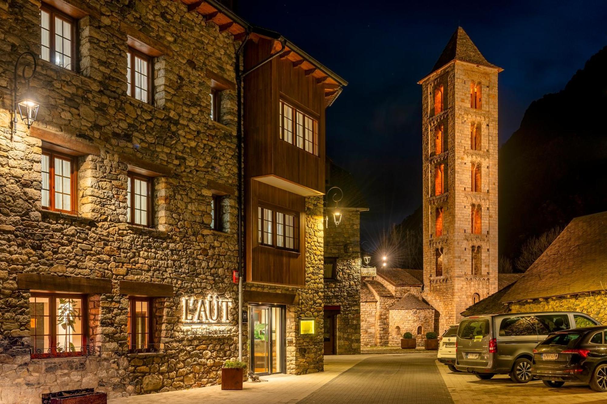 Hotel L'Auet Erillavall Ngoại thất bức ảnh
